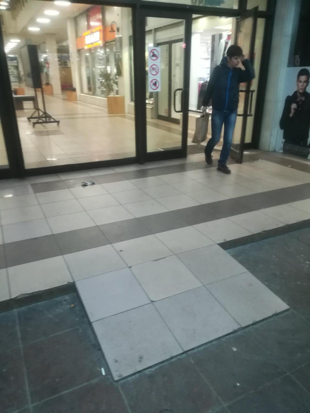 Suvi Centar Nis Exterior foto